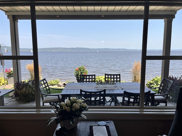 2041 Oak St, Lake City, MN 55041 - interior space with outdoor dining area and a water view