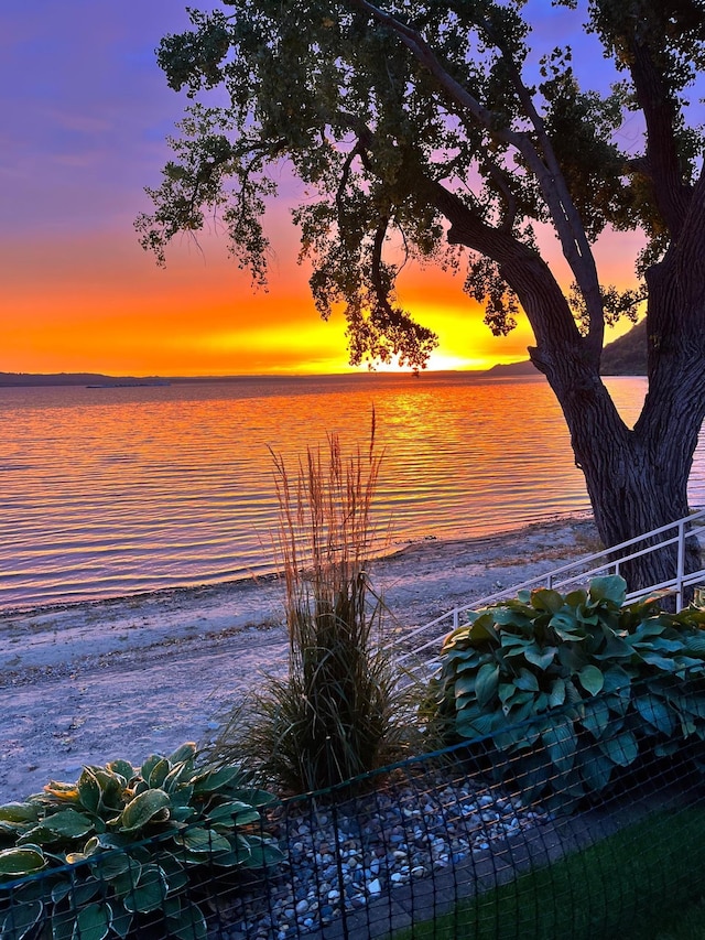 2041 Oak St, Lake City, MN 55041 - water view