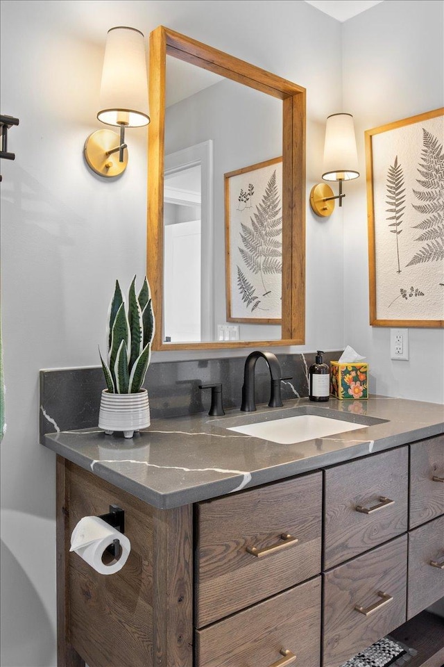 2041 Oak St, Lake City, MN 55041 - bathroom featuring vanity