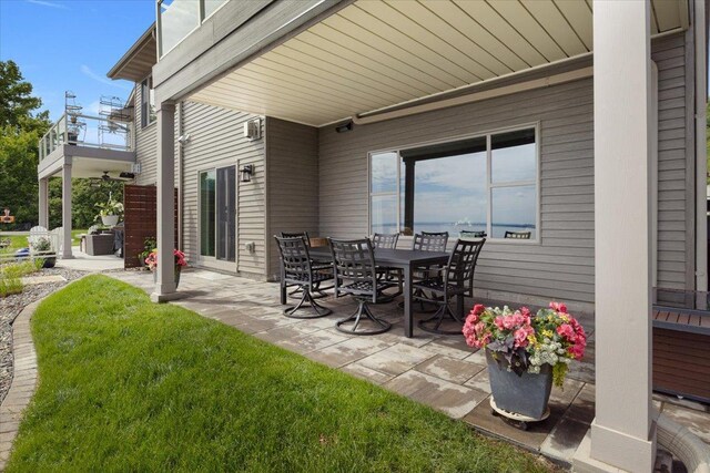 2041 Oak St, Lake City, MN 55041 - patio / terrace featuring a patio area