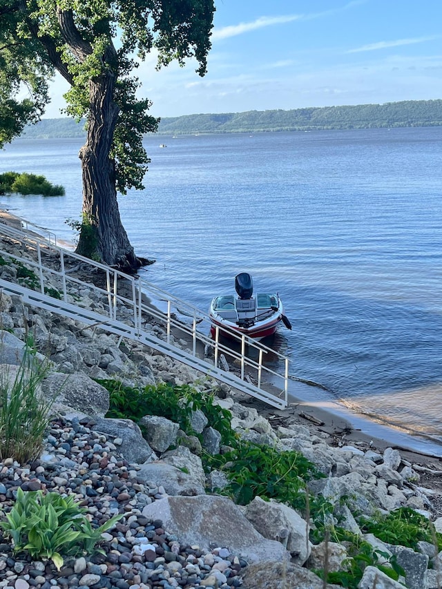2041 Oak St, Lake City, MN 55041 - water view