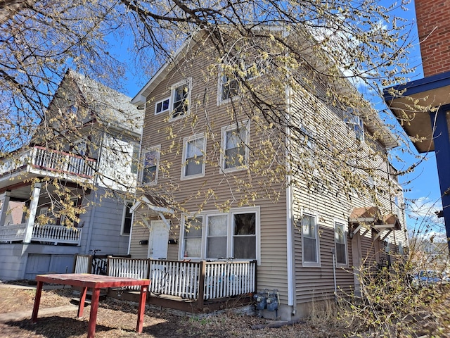 629 Oak St SE, Minneapolis, MN 55414 - exterior space