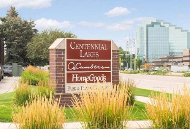 7631 Edinborough Way Unit 5319, Edina, MN 55435 - community sign featuring a city view