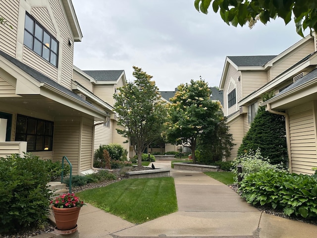 7631 Edinborough Way Unit 5319, Edina, MN 55435 - view of property's community