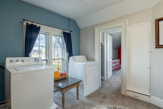 311 Prairie St, Lake City, MN 55041 - laundry area featuring washing machine and dryer, a textured ceiling, and carpet flooring