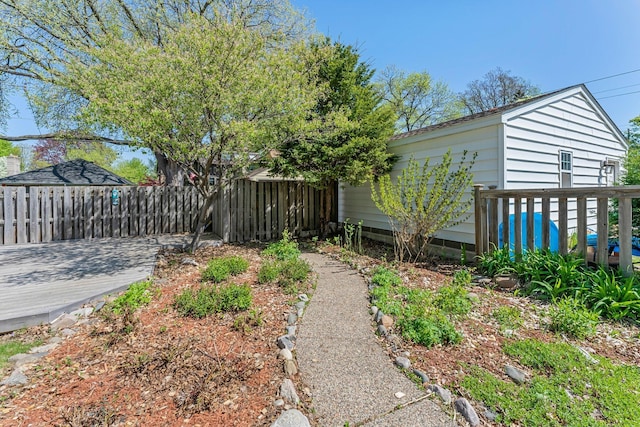 view of yard featuring fence