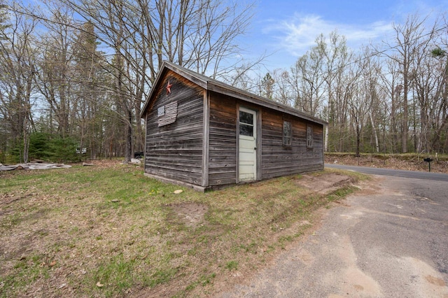 16227 Bay Dr, Pengilly, MN 55775 - view of outbuilding featuring an outdoor structure