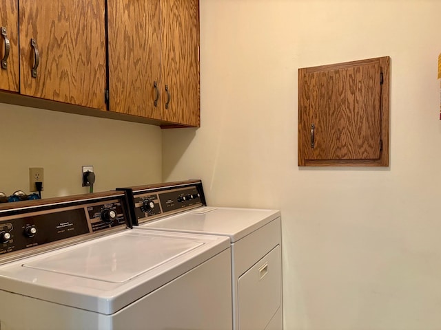 1826 Coolidge Ct, Northfield, MN 55057 - laundry area with washing machine and dryer and cabinet space
