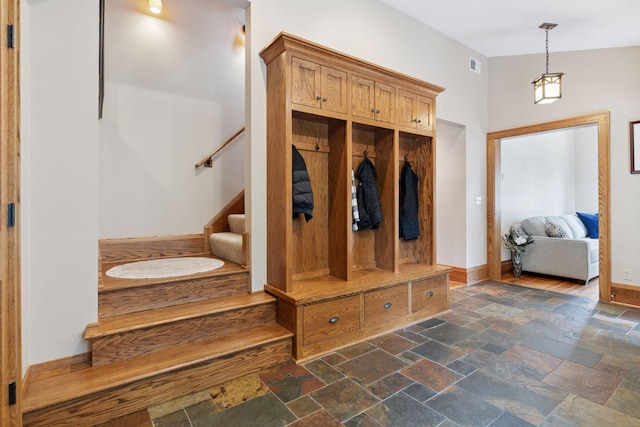 698 Macalester St, Saint Paul, MN 55116 - photo 18