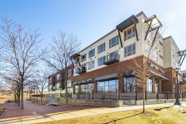 240 Spring St Unit 331, Saint Paul, MN 55102 - view of building exterior