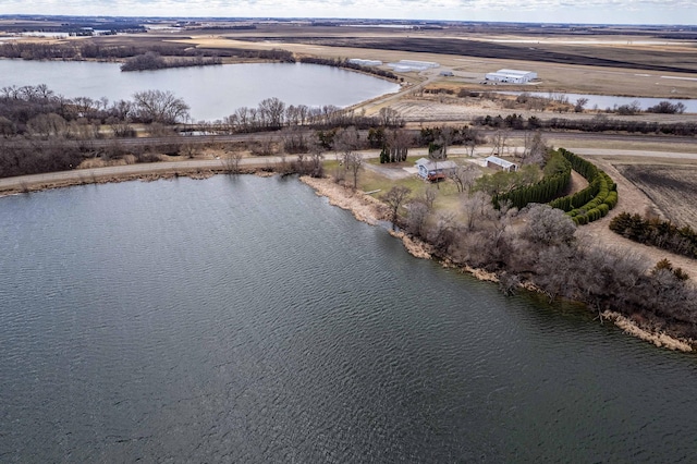918 Division St, Elbow Lake, MN 56531 - aerial view of a large body of water