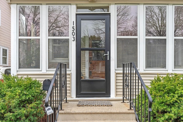 view of property entrance