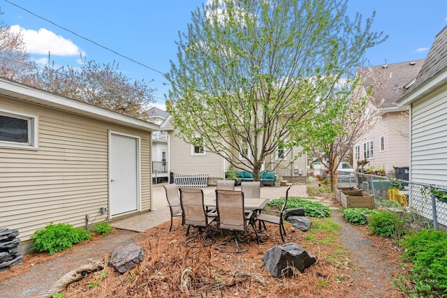 view of yard featuring fence and a patio area