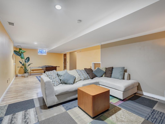 living room with baseboards, visible vents, recessed lighting, wood finished floors, and pool table
