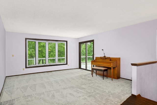 5410 Creek View Ln, Edina, MN 55439 - carpeted empty room featuring baseboards