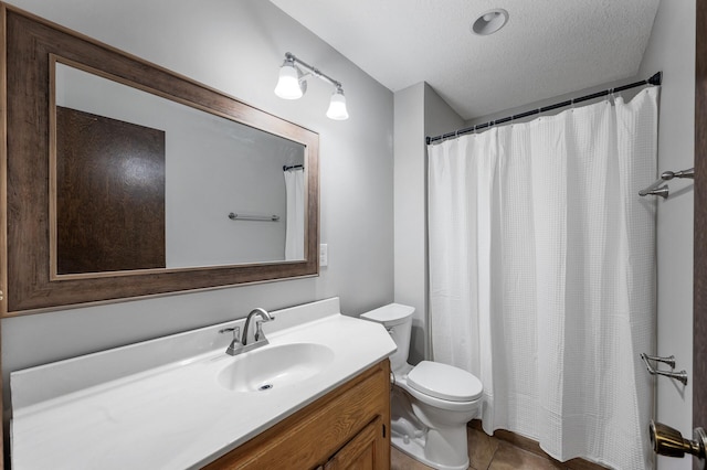 11560 Red Fox Dr, Maple Grove, MN 55369 - full bath with vanity, toilet, a textured ceiling, tile patterned flooring, and a shower with curtain