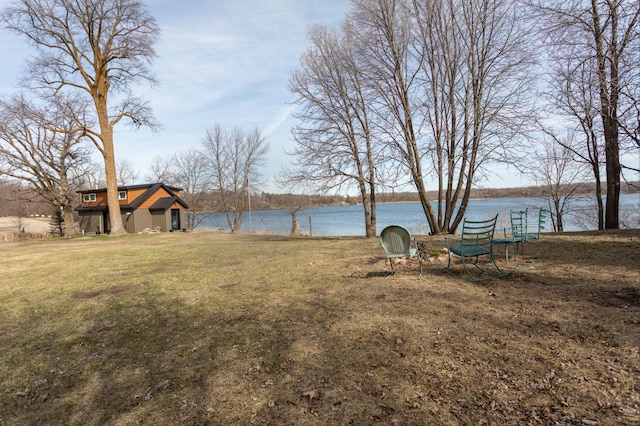 view of yard with a water view