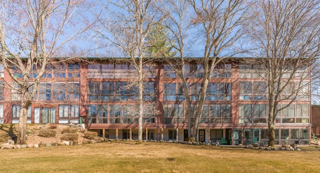 view of building exterior