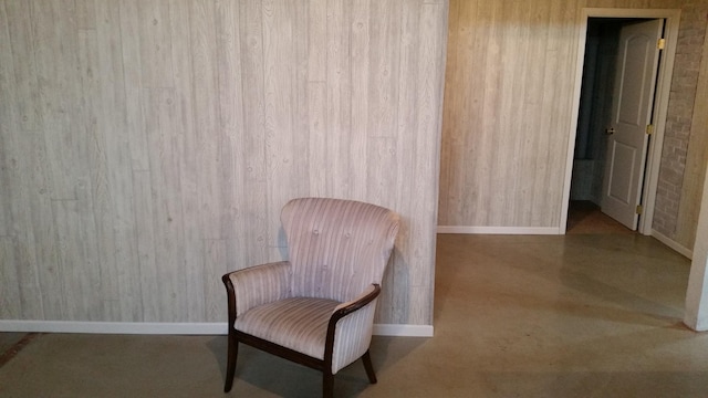 218 Lake Ave E, Fulda, MN 56131 - sitting room featuring baseboards