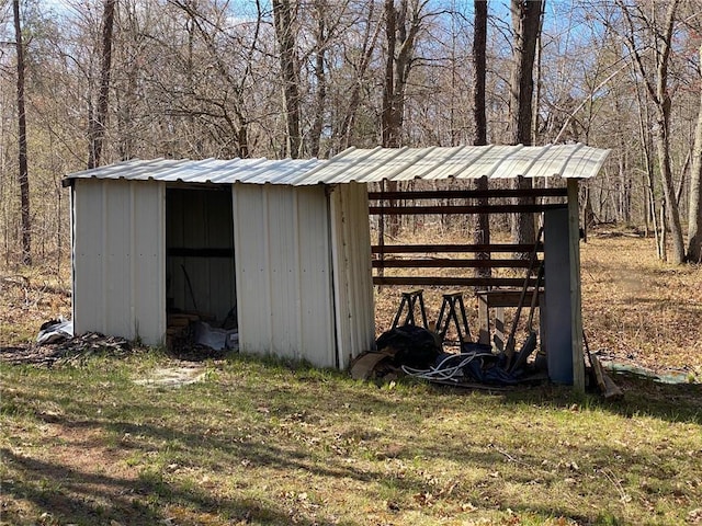 W8108 Vernon Ave, Chicog Twp, WI 54888 - view of outbuilding featuring an outdoor structure