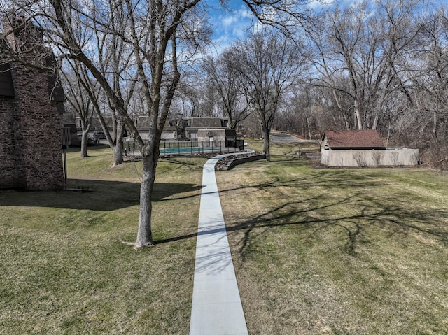 view of community featuring a lawn