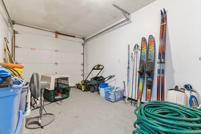 4101 Highwood Rd, Orono, MN 55364 - view of garage