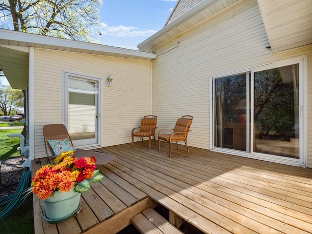 1007 Van Dyke Rd NW, Alexandria, MN 56308 - view of wooden deck
