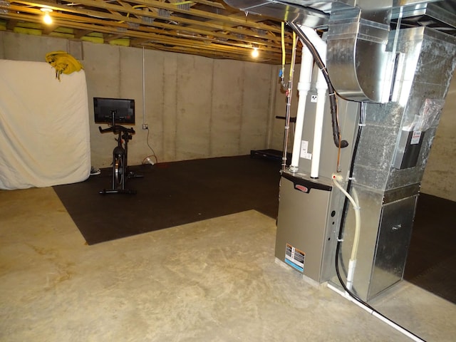 N1698 945th St, Rock Creek Twp, WI 54701 - unfinished below grade area with heating unit