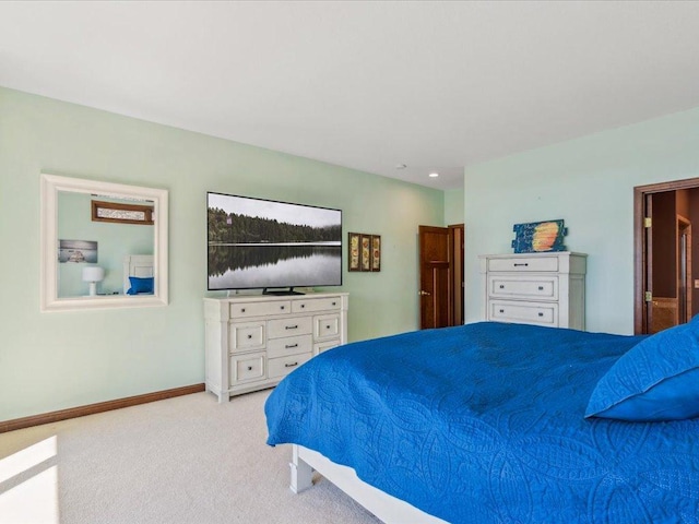 bedroom featuring carpet flooring, baseboards, and recessed lighting
