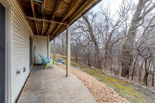 8372 Lower 138th Ct, Apple Valley, MN 55124 - view of patio