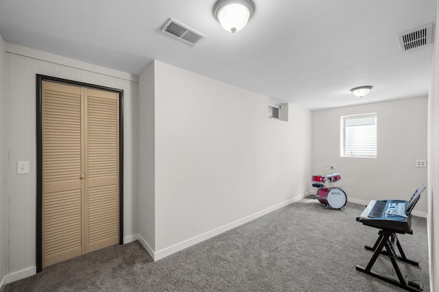 805 Ithaca Ln N, Plymouth, MN 55447 - unfurnished room with carpet and baseboards