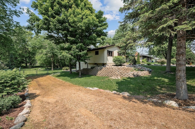 805 Ithaca Ln N, Plymouth, MN 55447 - view of yard