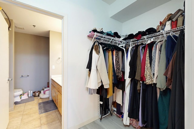 view of walk in closet