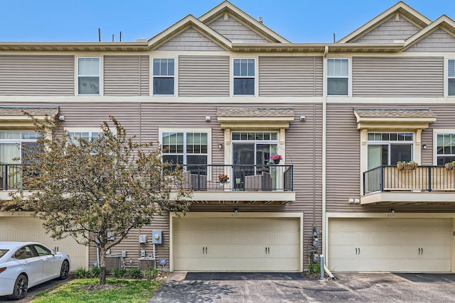 8973 Village Loop, Chanhassen, MN 55317 - photo 28