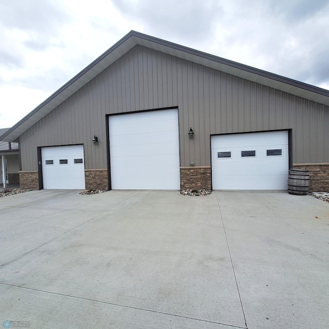 409 Prairieview St, St Thomas, ND 58276 - view of detached garage