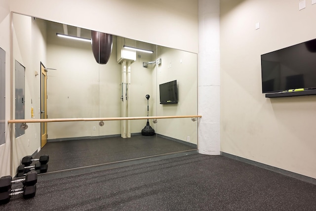 250 Park Ave Unit 601, Minneapolis, MN 55415 - view of exercise room