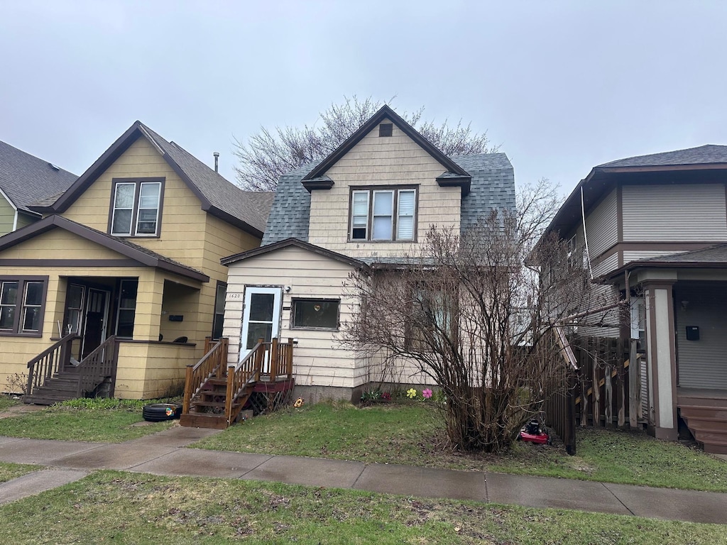 1620 Banks Ave, Superior, WI 54880 - photo 1