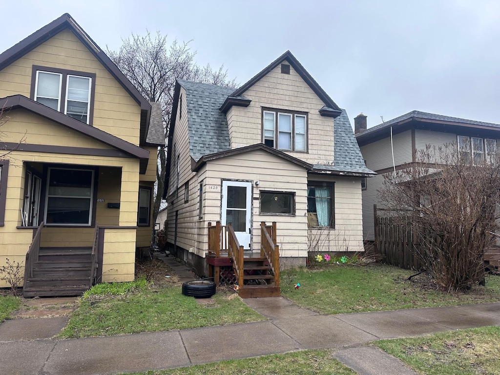 1620 Banks Ave, Superior, WI 54880 - photo 2