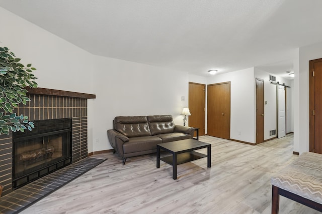 6806 Langford Dr, Edina, MN 55436 - photo 3