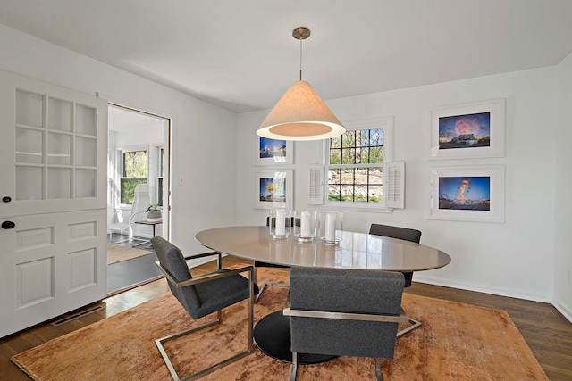 5 Shore Rd, North Oaks, MN 55127 - dining room with wood finished floors and baseboards