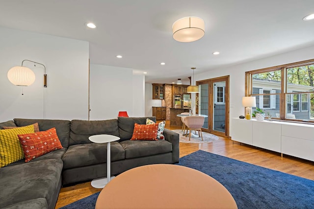 5 Shore Rd, North Oaks, MN 55127 - living area featuring wood finished floors and recessed lighting