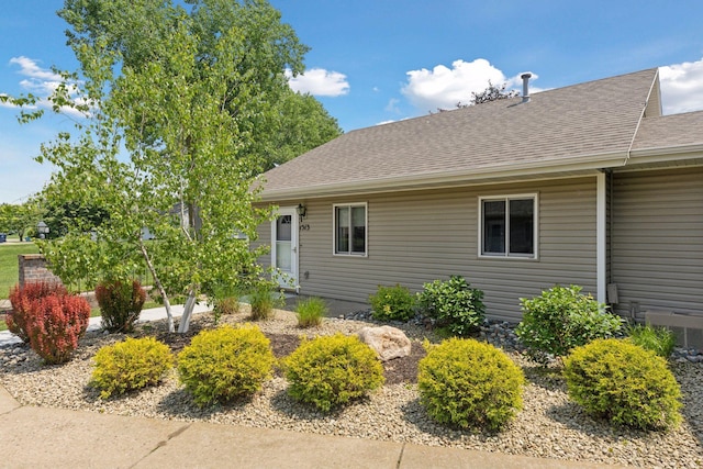 1513 Creek Meadows Dr NW, Coon Rapids, MN 55433 - view of front of home featuring roof with shingles