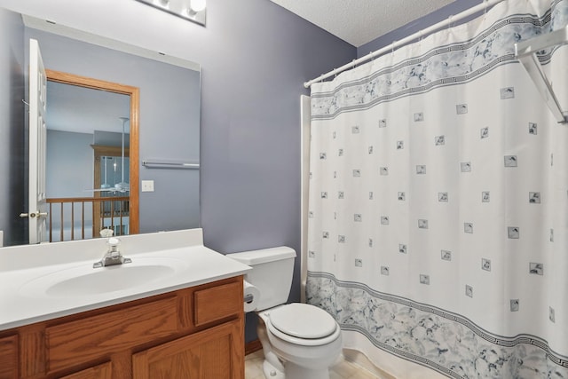 13409 44th Cir NE, Saint Michael, MN 55376 - full bath with toilet, vanity, and curtained shower