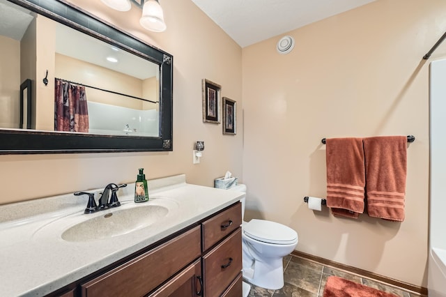 20620 Everton Way N, Forest Lake, MN 55025 - full bath with curtained shower, baseboards, vanity, and toilet