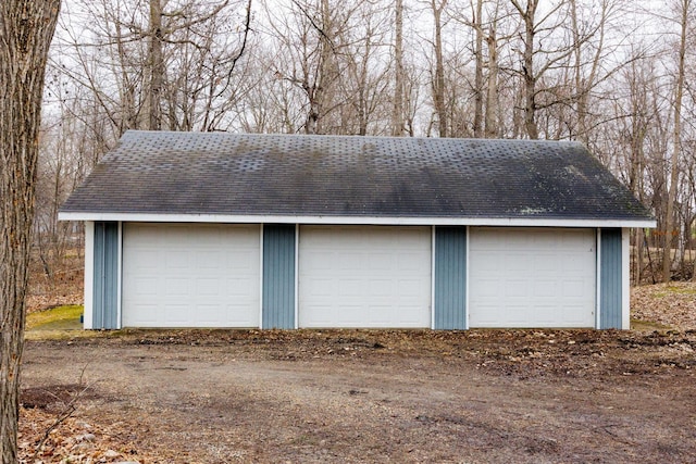 view of detached garage