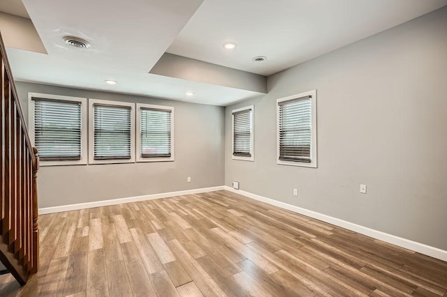 1907 University Ave NE, Minneapolis, MN 55418 - empty room with light wood-type flooring, baseboards, and recessed lighting