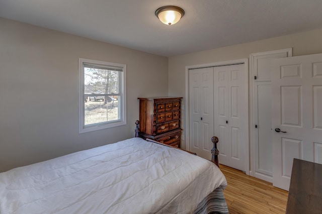 2730 State 371 SW, Pine River, MN 56474 - bedroom featuring light wood finished floors and a closet