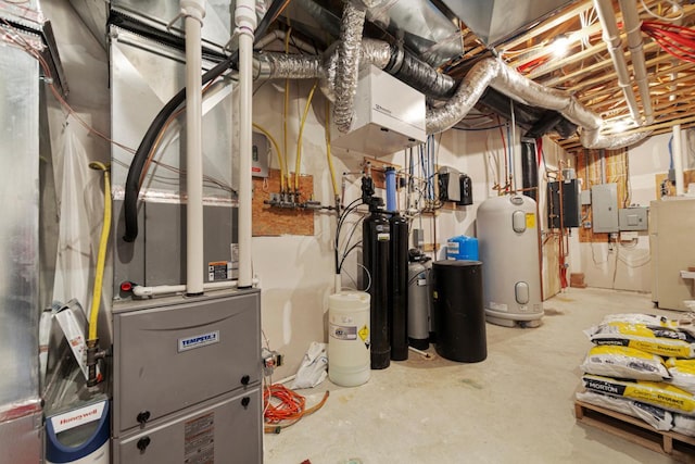 6570 Chester Ave, Webster Twp, MN 55057 - utilities featuring water heater and electric panel
