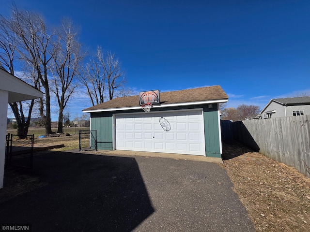 8504 Edison St NE, Blaine, MN 55449 - photo 3