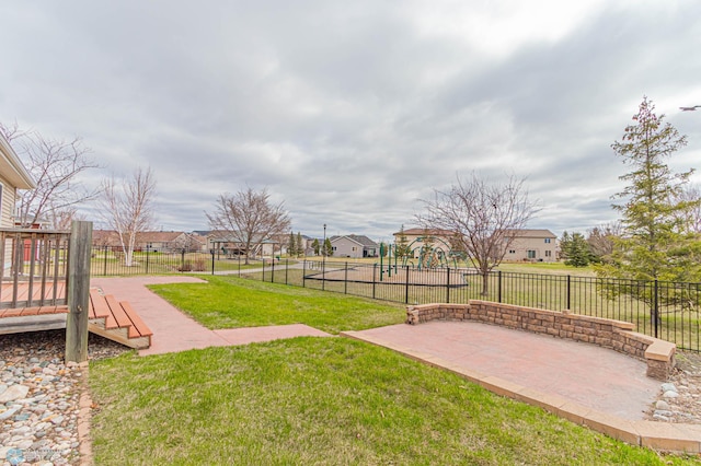 3463 Loberg Dr, West Fargo, ND 58078 - view of yard with a residential view